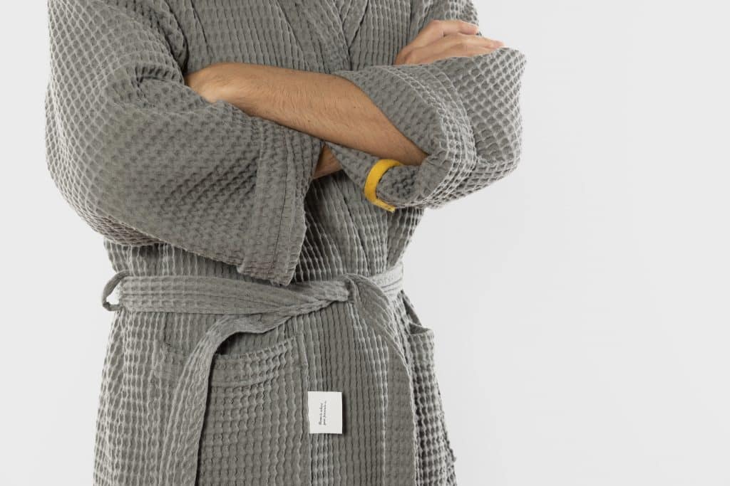 Caracalla waffle bathrobe NIMU detail of men wearing it